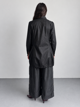 Load image into Gallery viewer, Vertigo Mercerized Black Midi Jacket