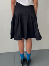 Load image into Gallery viewer, Black Matte Taffeta Pleated Skirt S